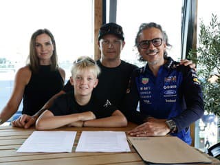 Veľká pokora a nadšenie všetkých: Meno Räikkönen sa vracia na scénu Formuly 1