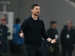 VIDEO Neskrotné egá hviezd, málo rešpektu a slabá autorita: Čo stálo za koncom Xabiho v Reale?