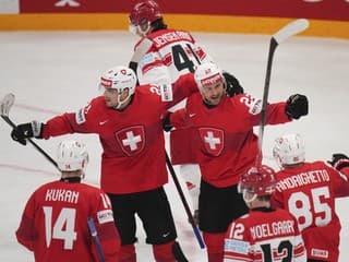 MS V HOKEJI 2025 Švajčiarska semifinálová kanonáda: Bezmocní Dáni nevedeli, kde je sever!