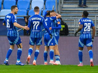 Slovan prehrával, ale nedopustil prekvapenie: Dedinskému tímu nedal v druhom polčase šancu