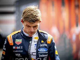 Rozlúčka ako z najhoršieho sna: Max Verstappen utrpel na domácej trati ťažkú nehodu