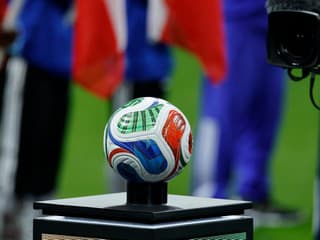 MS VO FUTBALE 2026 Obrovská senzácia vo vesmíre! Futbalová lopta z MS sa objavila v posádke NASA