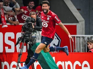 Čoskoro štyridsiatnik ešte nekončí: Ikonický Olivier Giroud pokračuje v kariére