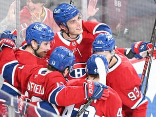 VIDEO Slafkovský exceloval v súboji proti McDavidovi: Zbieral body a bol hviezdou zápasu