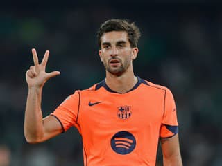 Barcelona úradovala v prestrelke: Hetrik Torresa rozhodol, Betis sa nezmohol na obrat