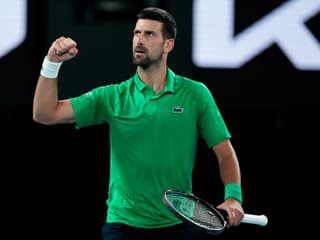 VIDEO Nadpozemský Novak Djokovič! Srbská legenda otočila duel so Sinnerom a je vo finále