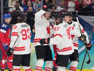 ZOH 2026 Zbraň hromadného ničenia pacla Čechom päťku: Kto zastaví dominantné kanadské superhviezdy?