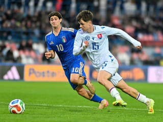 Mladí Slováci okusili silu favorita: Taliani nedopustili prekvapenie, zápas poznačili vylúčenia