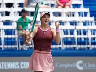 VIDEO Ruský triumf na americkej pôde: Iba 16-ročná kvalifikantka zarmútila českú finalistku