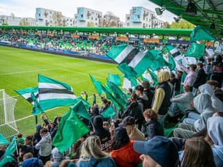 FOTO Nečakali, že príde až toľko ľudí: V Prešove padol divácky rekord na ženskom futbale!