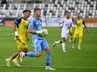 Slovenský reprezentačný brankár blízko k prestupu: Záujem hlási silná značka od susedov