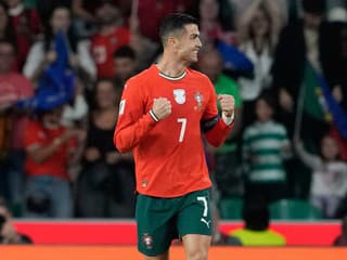Obdiv jeho supertriede a dlhovekosti: Neuveriteľný Cristiano Ronaldo sa dočkal šiesty raz v kariére