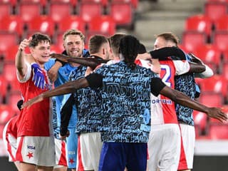 VIDEO Kanonáda a majstrovské oslavy bez fanúšikov: Slavia obhájila miesto na českom tróne