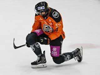 VIDEO Predvianočná dráma v Steel aréne: Trest 5+DKZ a víťazný gól 12 sekúnd pred koncom