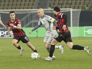 Zostane len pri rečiach, alebo nastanú činy? Treba sa pozrieť do zrkadla, vyzýva Weiss ml.