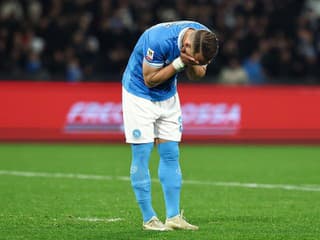 VIDEO Namiesto hrdinu nešťastník: Stanislav Lobotka v dráme definitívne pochoval nádeje Neapolu