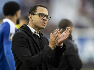 Nedávno bol na Slovensku: Chelsea preberie muž, ktorý sa predstavil na Tehelnom poli