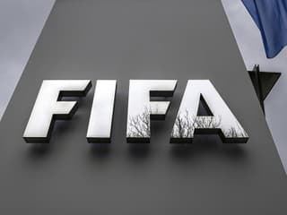 Krutý trest za vyjadrenie názoru: Člen FIFA kritizoval Infantina, vo svojej funkcii skončil