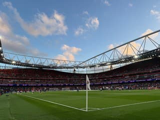 FOTO Legenda Arsenalu vzdala hold nebohému Manningerovi: Dojemné slová vás chytia za srdce