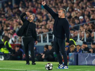 Flick sa po prehre s Atléticom hneval na rozhodcov: Všetci robíme chyby, ale na čo je VAR?