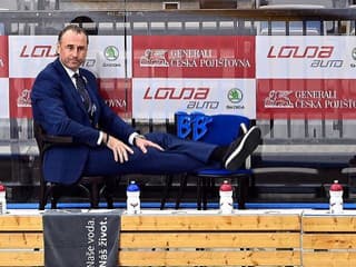 Česká hokejová legenda bude trénovať v NHL: Podpísala zmluvu s klubom, v ktorom pôsobí aj Slovák