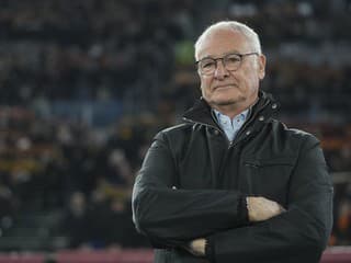 VIDEO Lesklé oči a top choreo: AS Rím sa rozlúčil s Ranierim, médiá informujú o trénerskej bombe