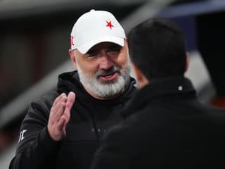 S prázdnymi tribúnami, no plným odhodlaním: Slavia získala 23. titul, silné slová trénera