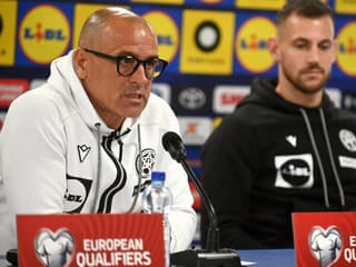 Postupová kalkulačka Slovákov je jasná: Trénerovi Calzonovi však nečakane vypadli traja hráči