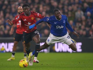 Stačilo mu pár minút na ihrisku: Manchester United na pôde Evertonu spasil striedajúci žolík