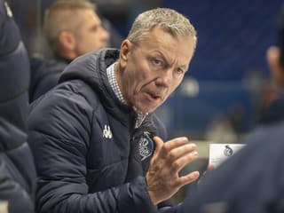 Zemetrasenie v Dukle Trenčín neutícha: Tréner Vejvoda skončil, prichádza známe meno!