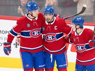 VIDEO Príjemne sa usaďte a vychutnajte si hokejovú poéziu: Slafkovského gólové sólo očarilo NHL