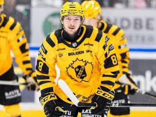 Po získaní práv už aj podpísanie kontraktu: Oliver Okuliar mieri ku tučniakom do NHL!