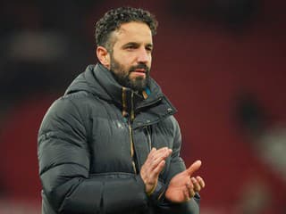 Zlepší Amorim náladu fanúšikov Manchestru? Portugalčan reaguje na reči o zmenách v kádri