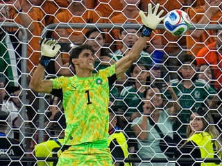 MS VO FUTBALE 2026 Nepatrí do starého železa: Marocký hrdina pri penaltách znovu zažiaril