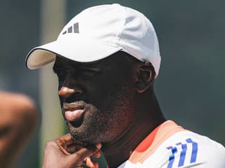 Debut na lavičke Slovana úspešný: Yaya Touré začal novú éru slovenského majstra víťazne