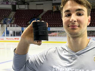 VIDEO Akékoľvek slová sú zbytočné: Hrdinský výkon, slovenský junior zažiaril štyrmi gólmi!