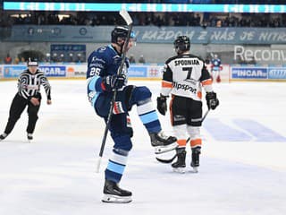 Slovan Bratislava vytasil ťažký kaliber: Belasým sa upísal obávaný kanonier Samuel Buček!