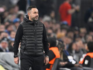 Ďalší muž, ktorý má zachrániť trápiace sa sliepky: Tottenham oznámil meno nového trénera