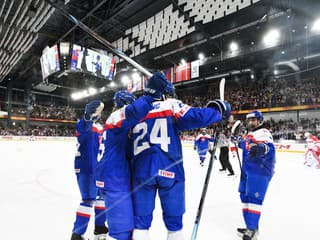 VIDEO Gólová kanonáda v Trenčíne! Slovenskí mladíci sfúkli Dánov a zahrajú si o medaily