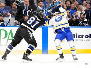 Súboje Slovákov v NHL: Slafkovský zdolal Feherváryho, Černáková Tampa opäť nezvíťazila