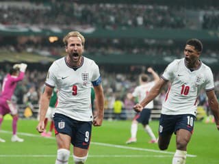 MS VO FUTBALE 2026 Blesky, červená karta, penalta a päť gólov: Parádna dráma Mexika s Anglickom