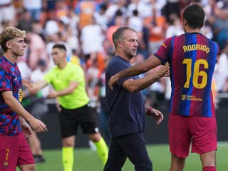 Tréner FC Barcelona dvíha varovný prst: Jednoznačný cieľ je ovládnuť Ligu majstrov
