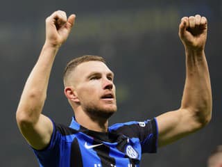 Veľký návrat Škriniarovho spoluhráča: Edin Džeko sa vracia do talianskej Serie A