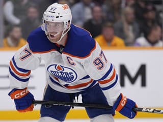 Dobré správy pre Edmonton: Hviezdny McDavid sa pomaly vracia späť do tímu