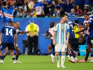MS VO FUTBALE 2026 Črtalo sa prekvapenie storočia! Infartový zápas Argentíny a trpaslíka rozhodlo až predĺženie
