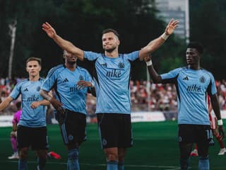 Odhadnite zápas s PSG a vyhrajte lístky na Slovan - Stuttgart