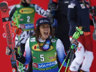 Shiffrinová si to poriadne pokazila! Obrovský slalom v Söldene ovládla talianska špecialistka