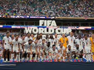 MS VO FUTBALE 2026 Šialená prestrelka v zápase o 3. miesto: Anglicko aj vďaka prvému polčasu má bronz