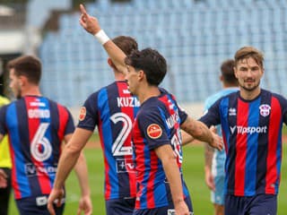 Zlaté Moravce a béčko Slovana súperov nešetrili, Malženice pokračujú vo fantastickej forme