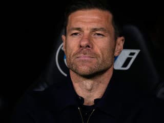 Bude sa zaujímať aj Liverpool? Najhorúcejším kandidátom na post trénera Chelsea je Xabi